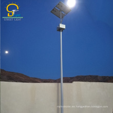Especificaciones de alta eficiencia de la luz de calle llevada 24V 80W de la eficacia con el panel solar polivinílico 300W